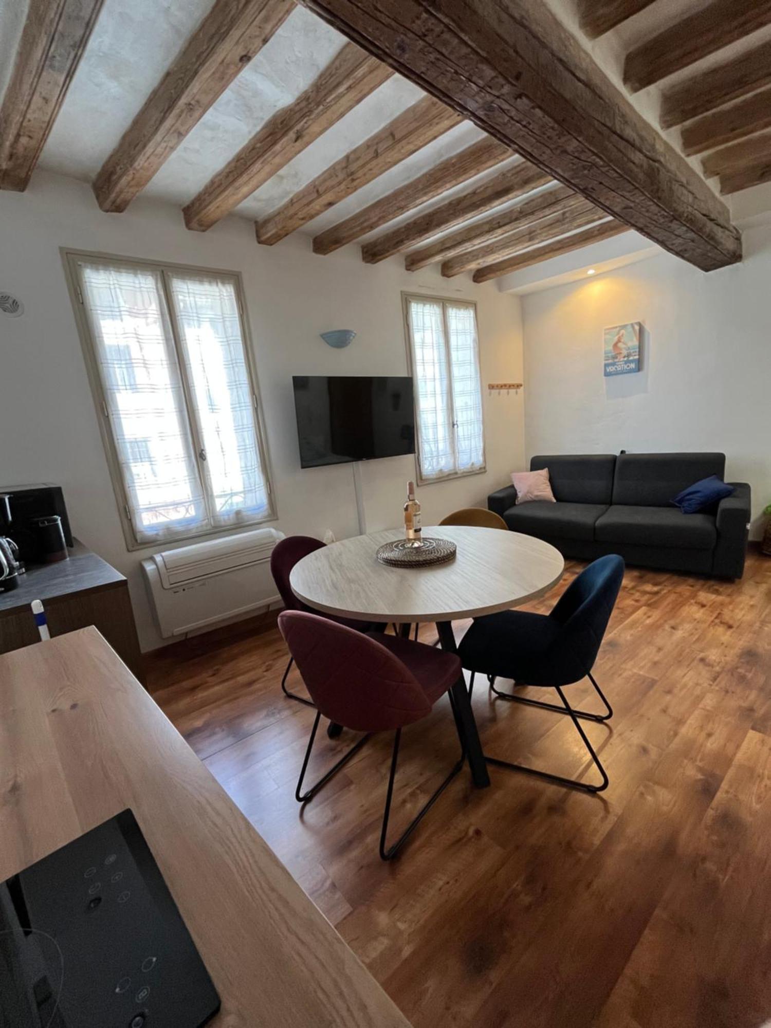 Logement Studio Avec Vue Sur Le Centre Historique LʼIsle-sur-la-Sorgue 외부 사진